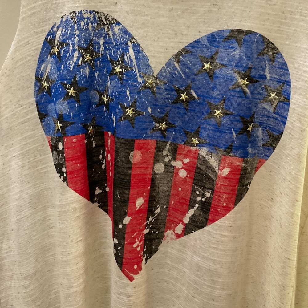 Charlotte Russe Patriotic Heart Graphic Tank Top – Size Large Juniors Y2K - Picture 3 of 9